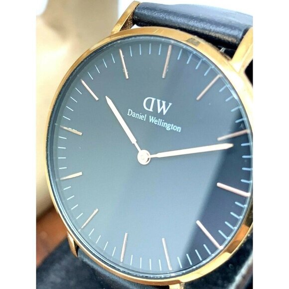 Daniel Wellington Womens Watch DW00100139 Rose Gold Black Dial 36mm Leather Band - Picture 1 of 13